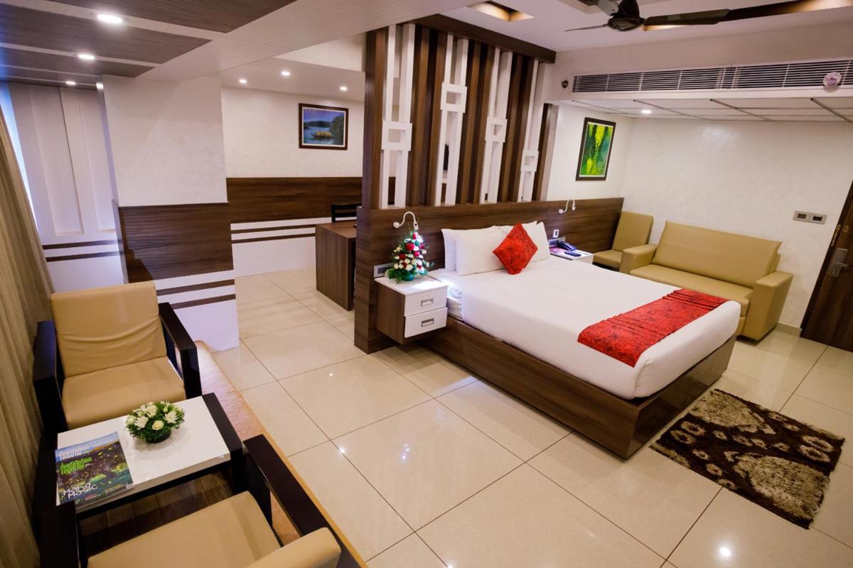 The Renai Cochin Hotel Kochi Exterior photo