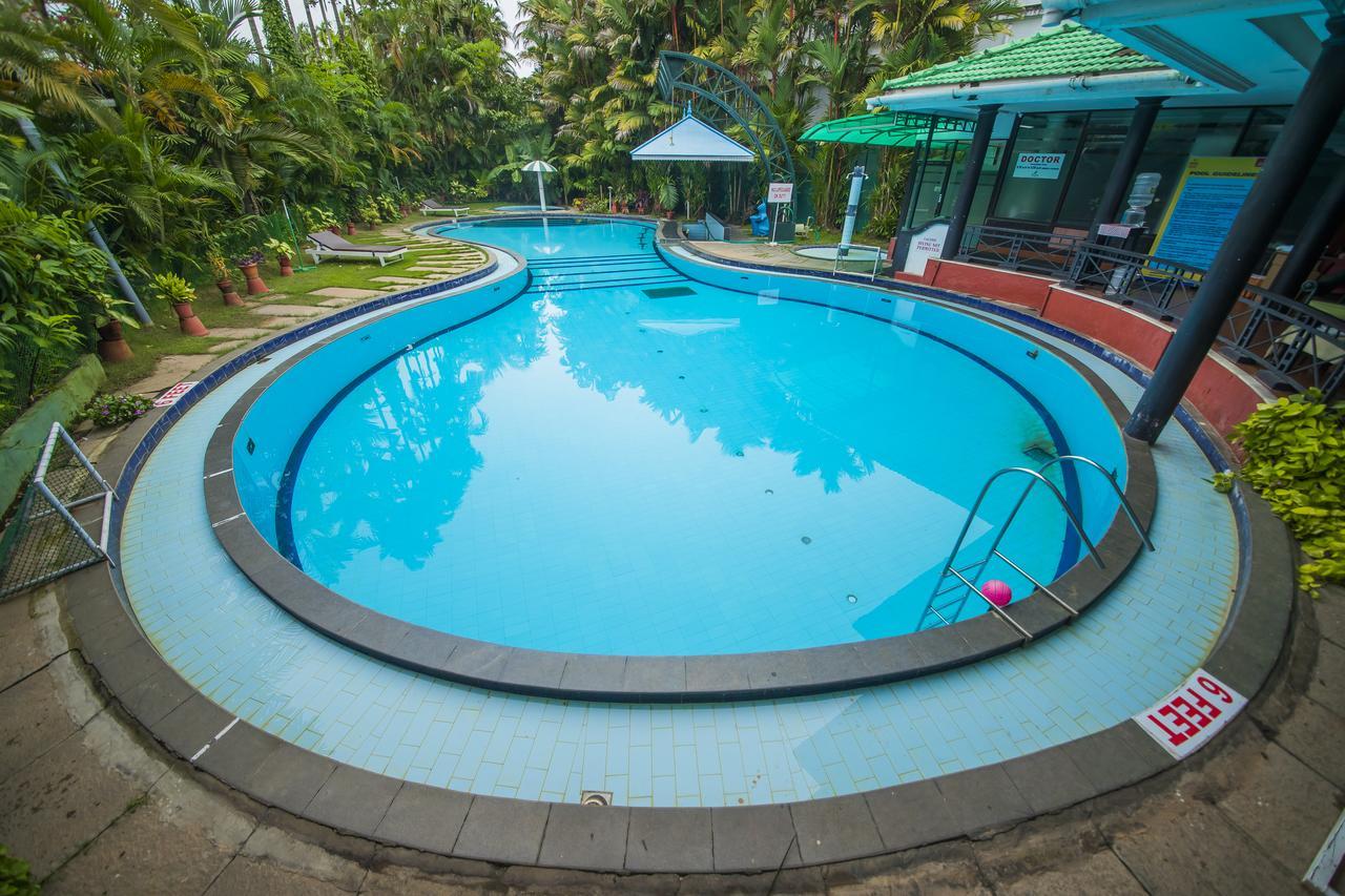 The Renai Cochin Hotel Kochi Exterior photo