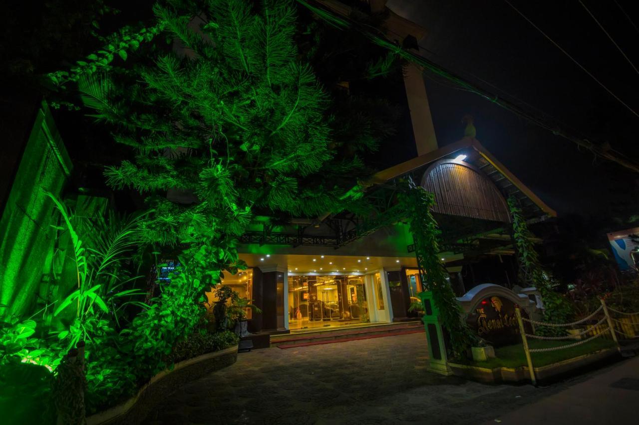 The Renai Cochin Hotel Kochi Exterior photo